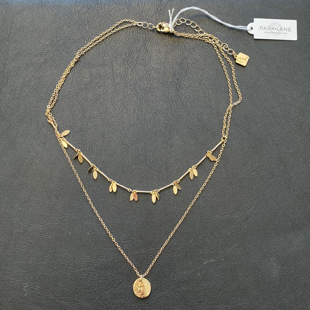 NWT Park Lane Honey layered Bee with medallion necklace with extender